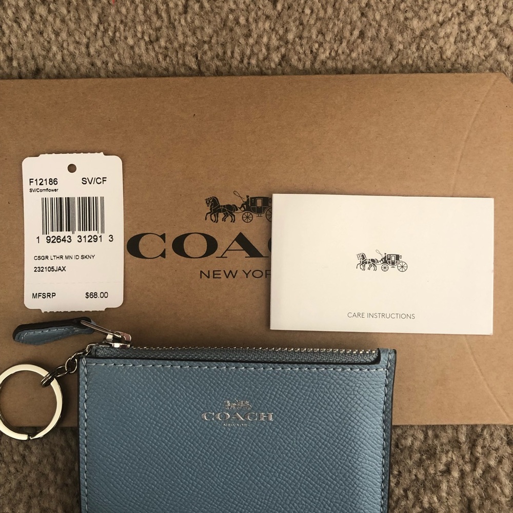 LAST ONE! šš Coach Leather Card ID Holder - Picture 3 of 5